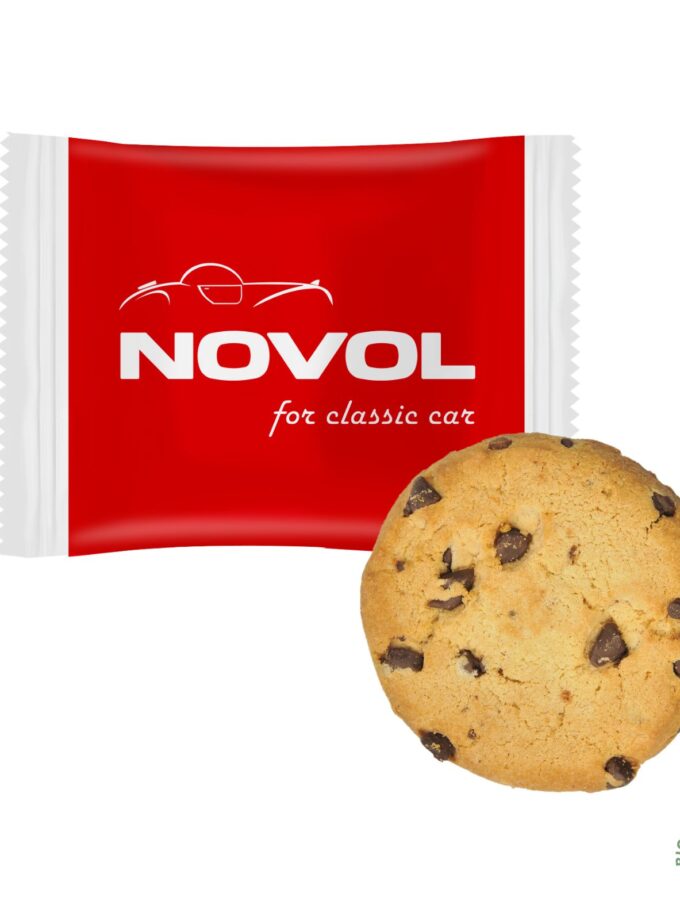 CHOCOLATE CHIP COOKIE