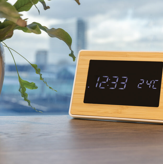 Meteorološka stanica / Utah RCS recycled plastic and bamboo LED weather station