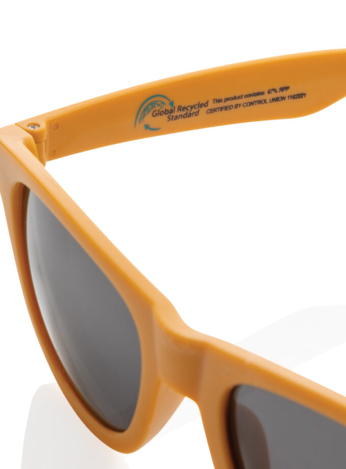 Sunčane naočale od recikliranog PP okvira / GRS recycled PP plastic sunglasses